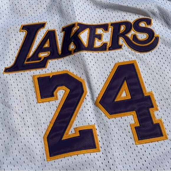 Adidas Los Angeles Lakers Kobe Bryant #24 Authentics Jersey Men’s Sz 56 - Picture 4 of 6